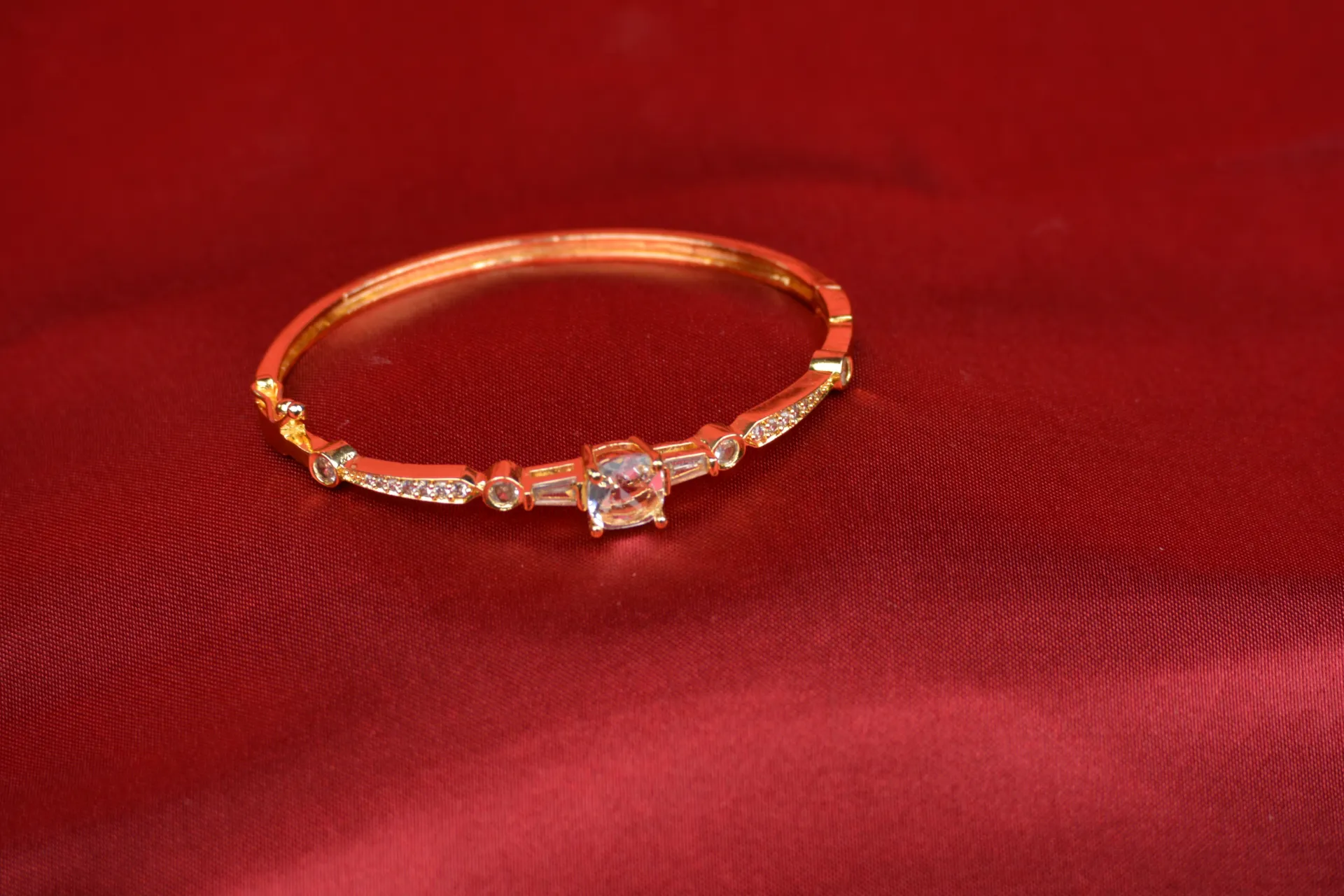 Bracelet (White)