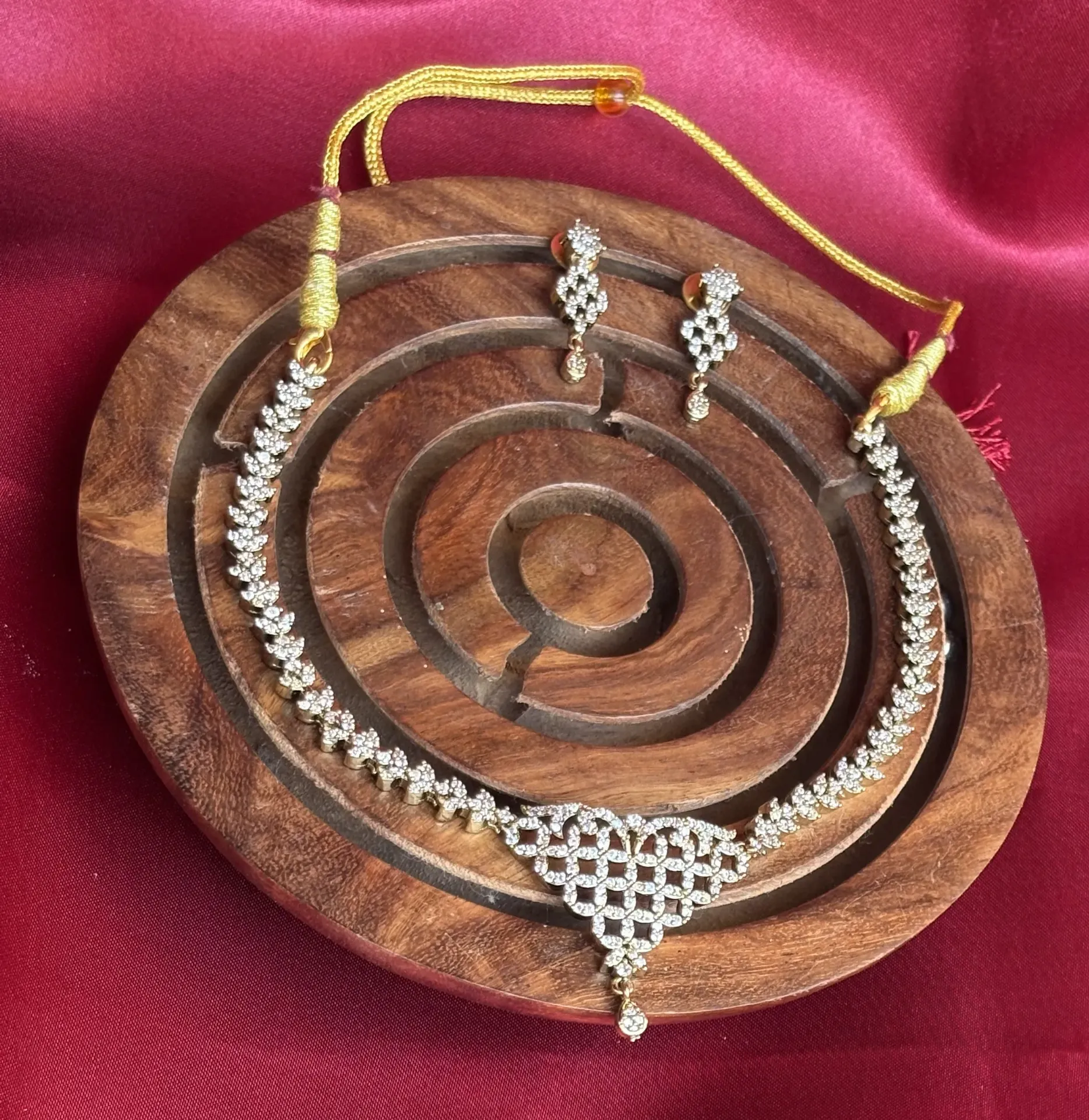 Neck Set with Earrings