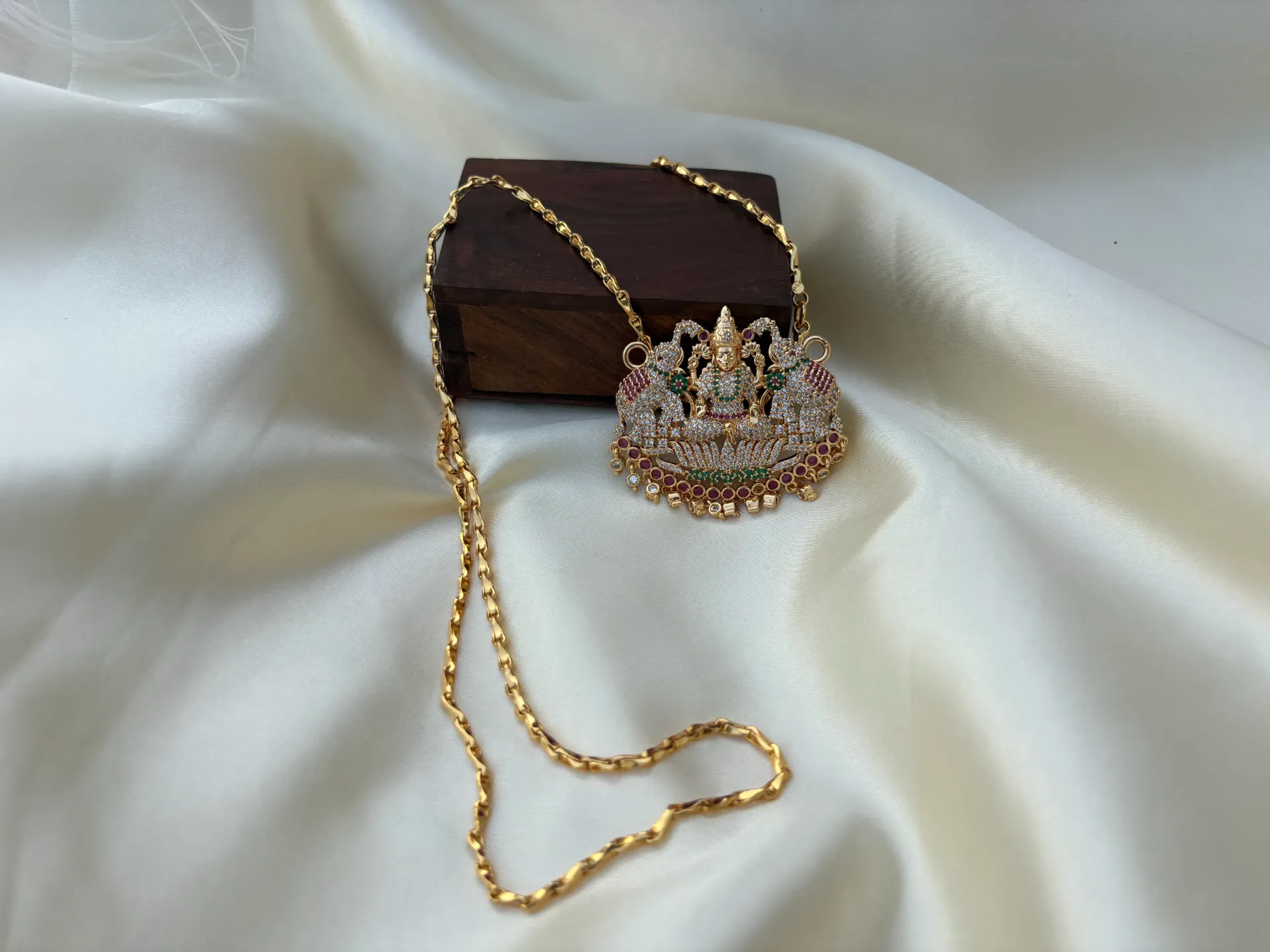 Chain with Pendant