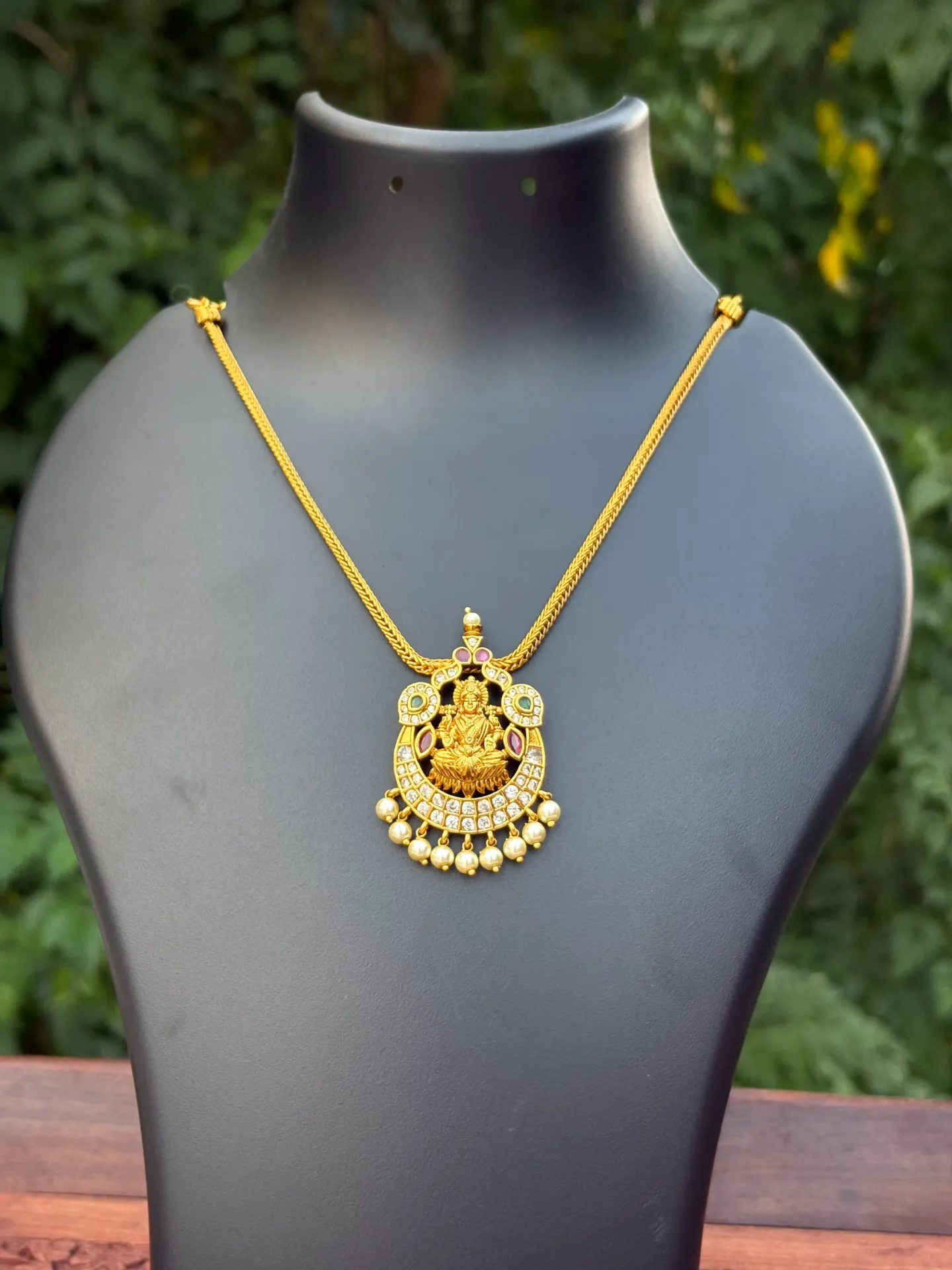 Neck Set