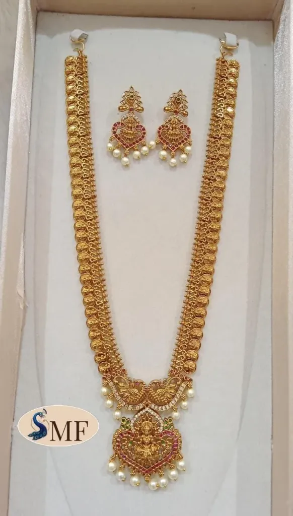 Neck Set with Ear Rings