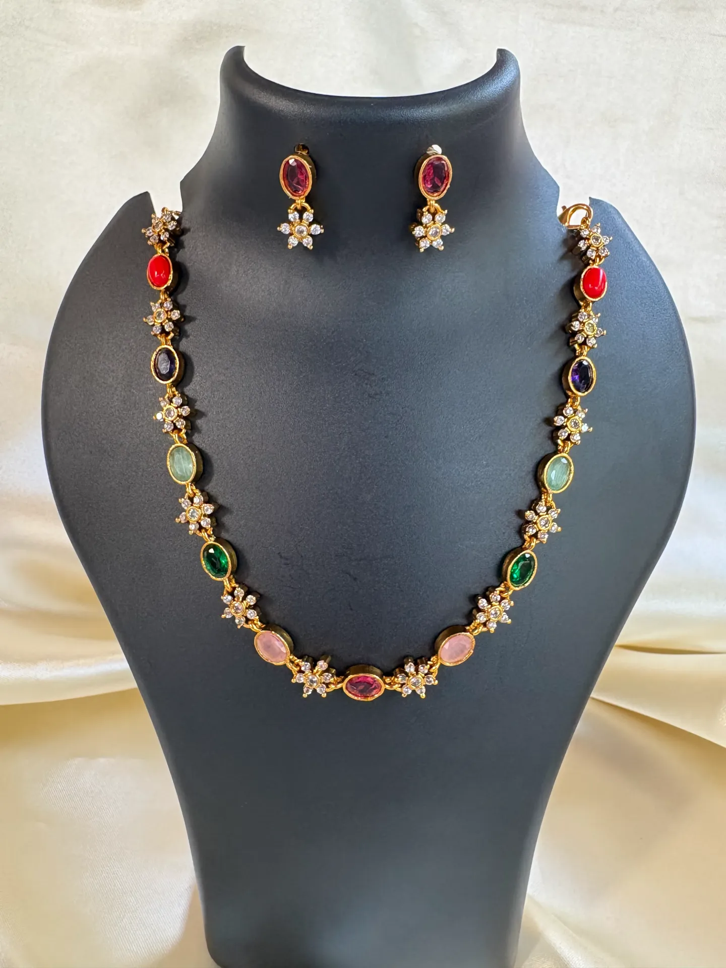 Neck Set with Earrings